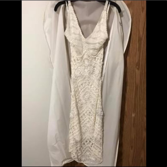 Wedding/prom/grad dress - Picture 2 of 7